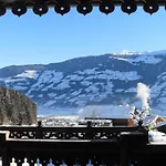 Alpen-chalet-pankraz Horská chata Fuegenberg