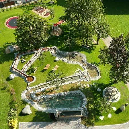 Alpen-chalet-pankraz شاليه فونغيبيرغ